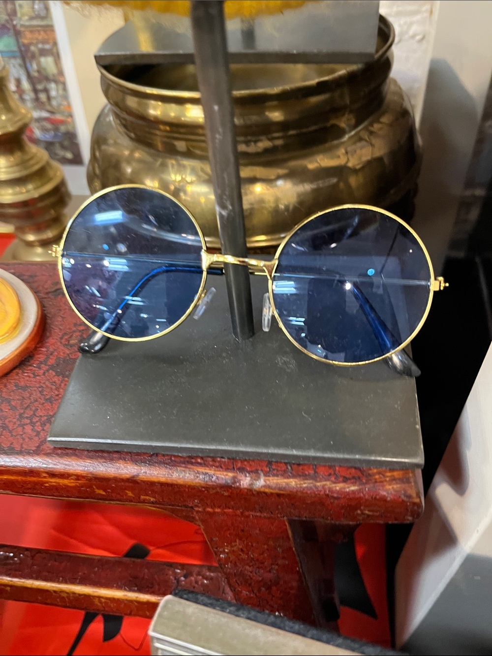 SUNGLASSES - Picture 3 of 4